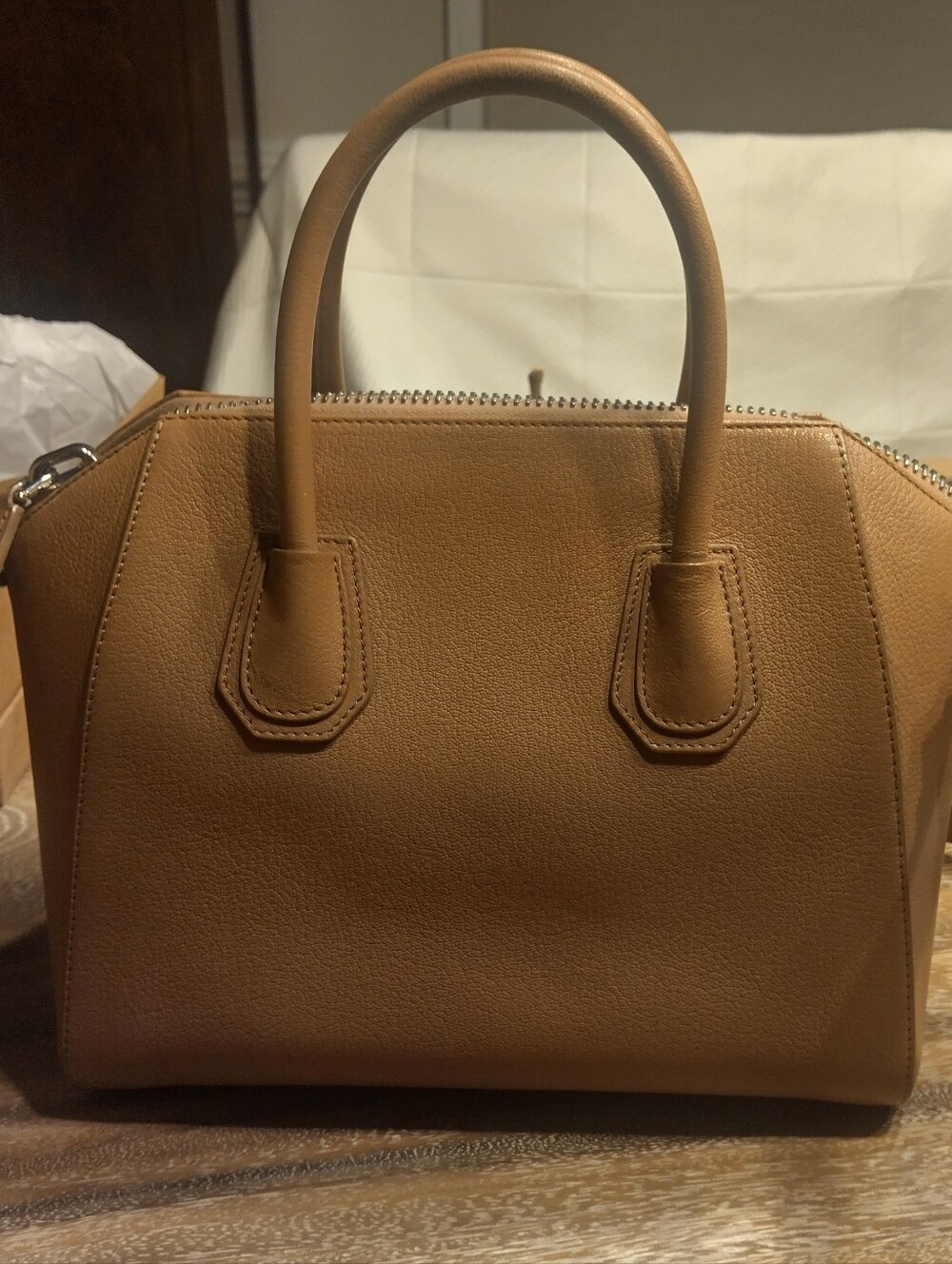 Givenchy Tan Leather Antigona Satchel - For Sale or Trade. - Picture 3 of 15